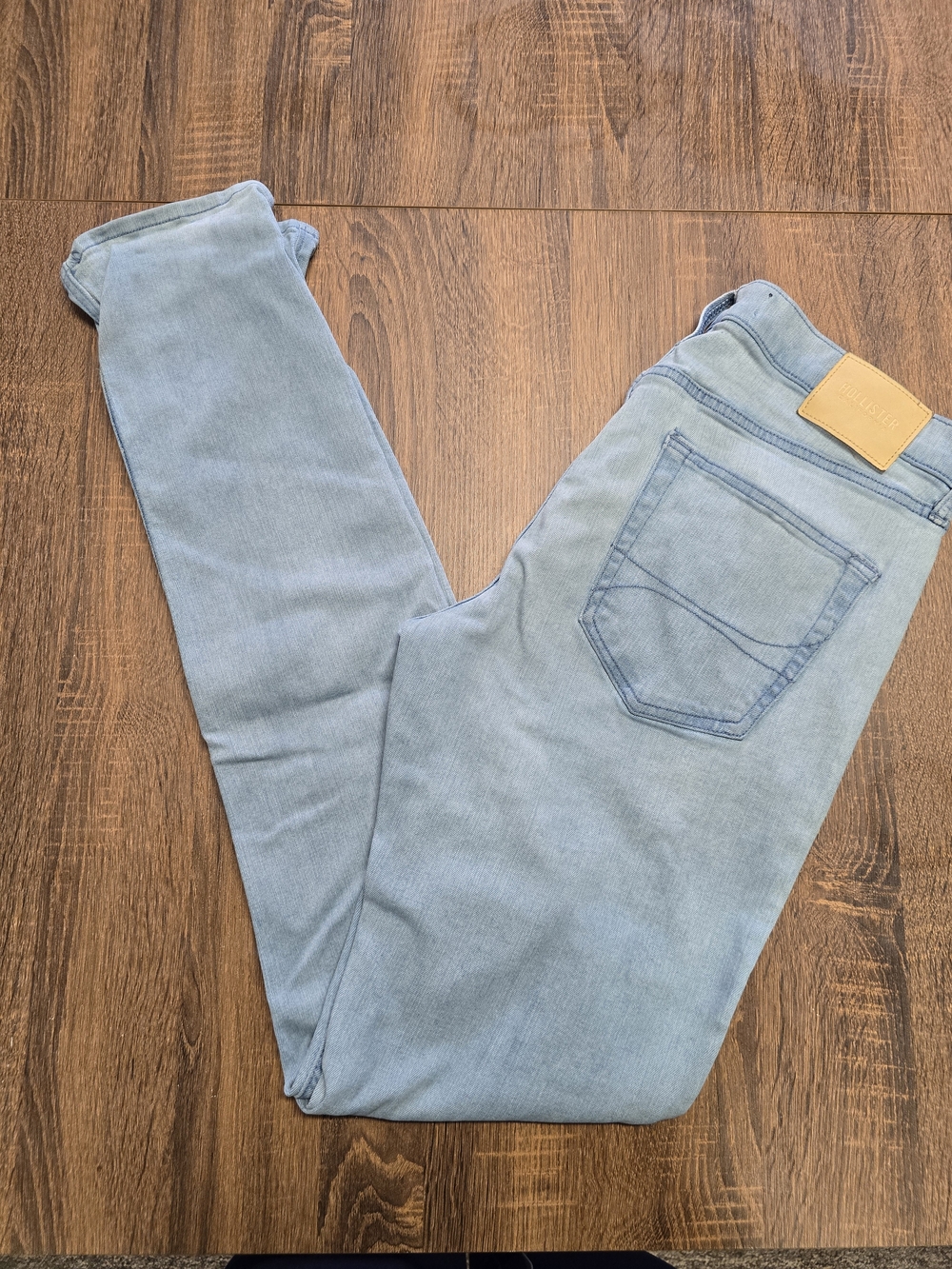 Hollister Men’s Stacked Skinny Jeans W34 L34 Light Wash Advanced Stretch Denim